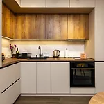 Two Stylish 1bd With Desk In Karshiaka By Flat Manager Апартаменты *