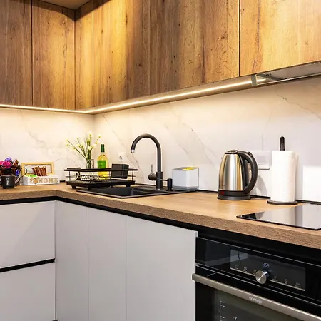 Two Stylish 1bd With Desk In Karshiaka By Flat Manager 아파트 플로브디프