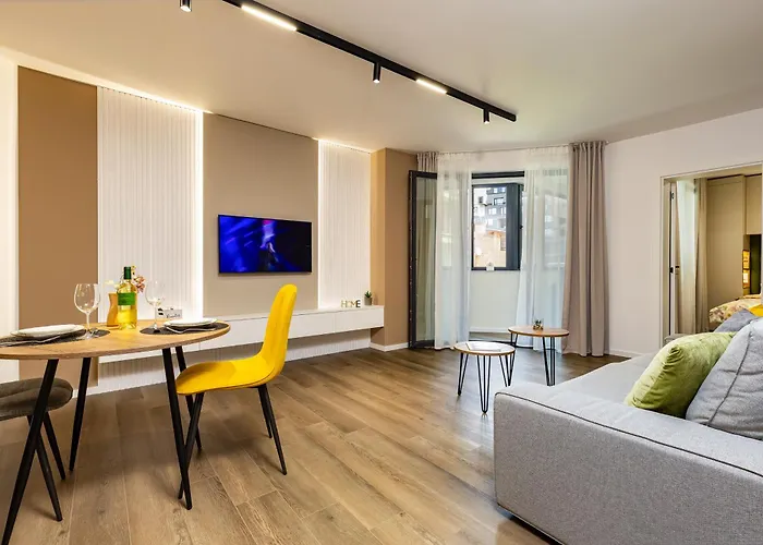 Two Stylish 1bd With Desk In Karshiaka By Flat Manager Appartement