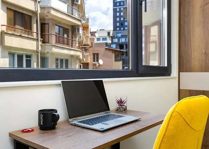 公寓 Two Stylish 1bd With Desk In Karshiaka By Flat Manager 普罗夫迪夫