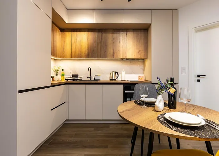 Two Stylish 1bd With Desk In Karshiaka By Flat Manager *