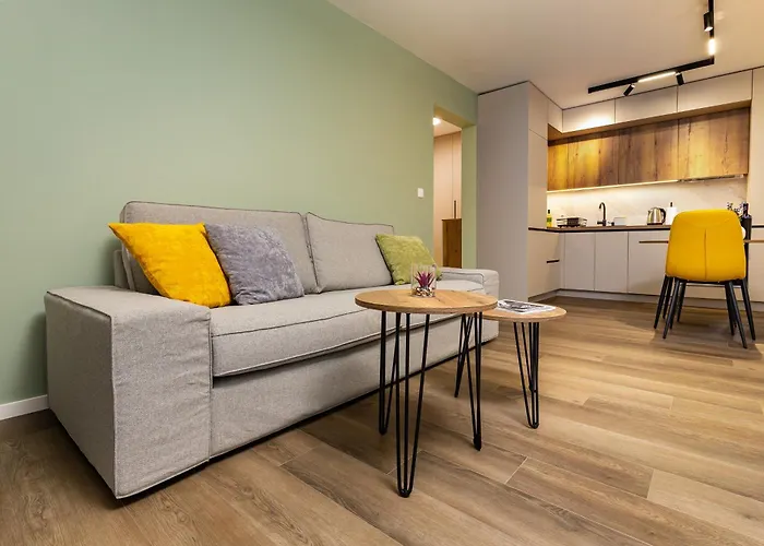 Two Stylish 1bd With Desk In Karshiaka By Flat Manager 公寓